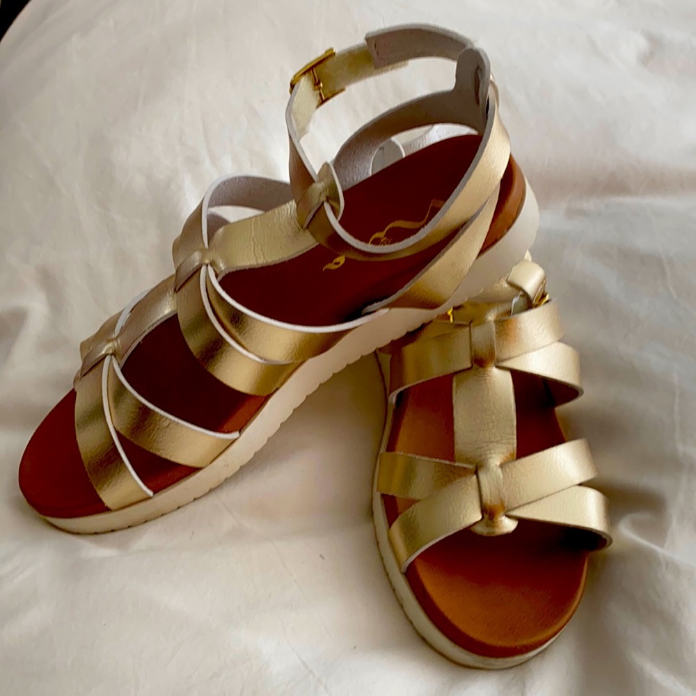 Nina Gold Sandals for girls!